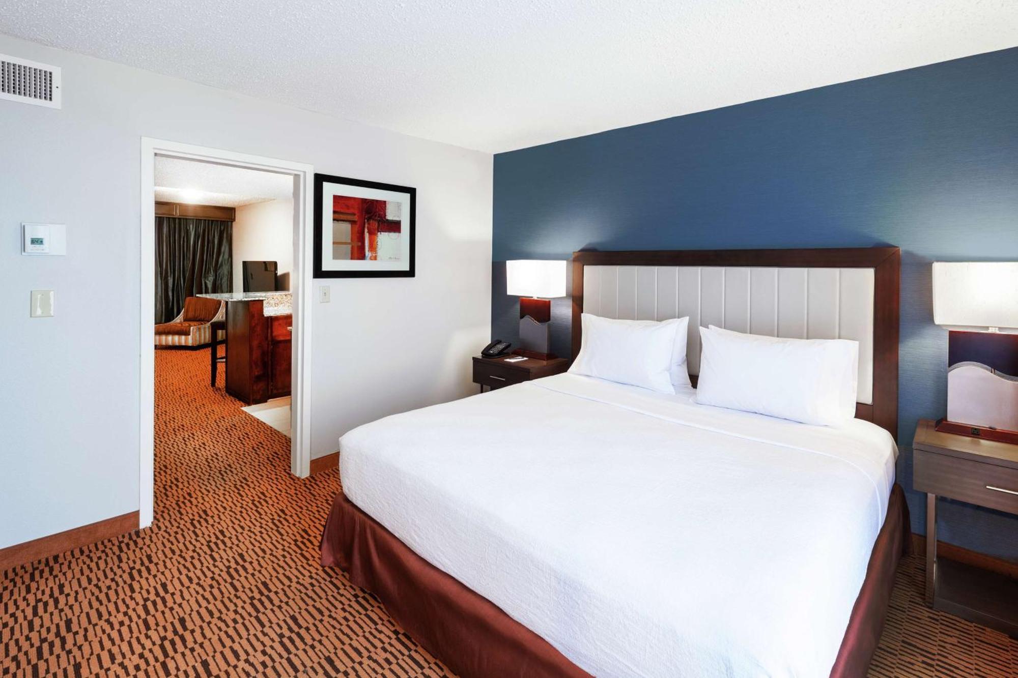 Embassy Suites By Hilton Dallas Market Center Zewnętrze zdjęcie