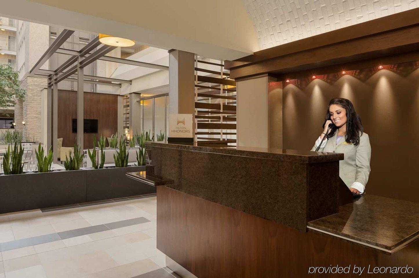Embassy Suites By Hilton Dallas Market Center Wnętrze zdjęcie